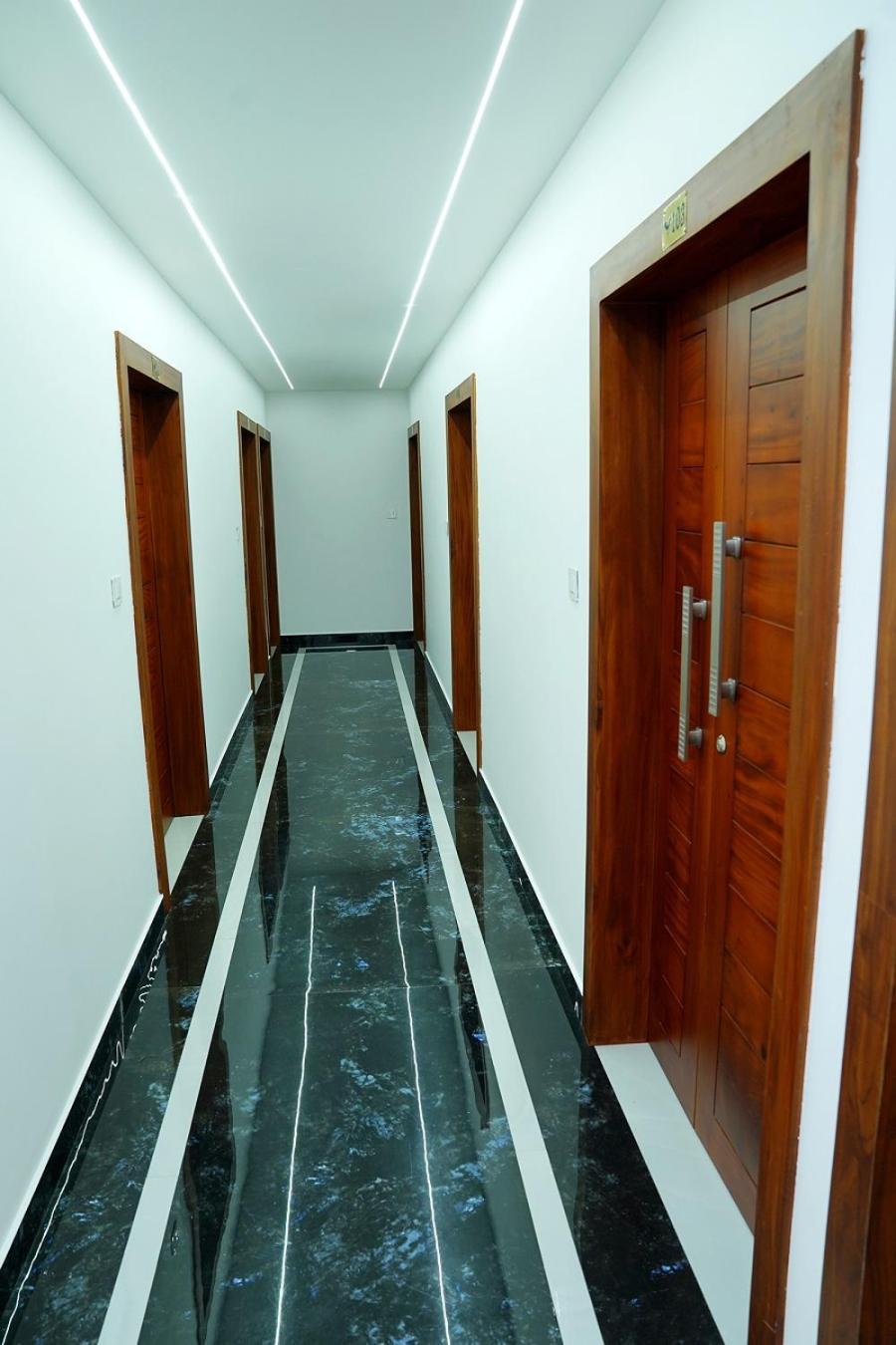 Universal Residency Perumpavur Экстерьер фото